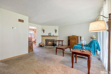 987 Crestwood Dr unit 3, Sparks, NV 89434 - photo 6