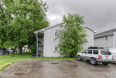1611 Checola St, Nampa, ID 83686 - photo 4