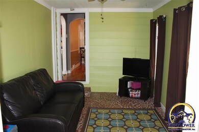 3121 SW Stafford St, Topeka, KS 66604 - photo 7