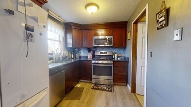 65 Acorn St unit 2, Haverhill, MA 01832 - photo 7