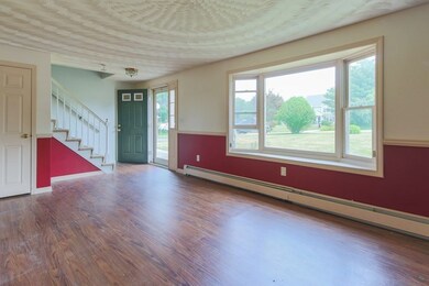 6 Henry Marsh Rd unit A, Oxford, MA 01540 - photo 3