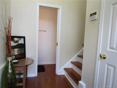 12 Boulevard Dr unit 140, Danbury, CT 06810 - photo 2