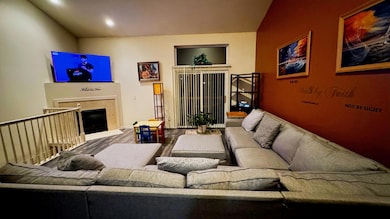 33180 Forest Park Dr unit 21, Wayne, MI 48184 - photo 2