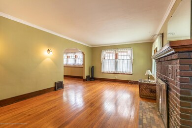 1021 Britten Ave, Lansing, MI 48910 - photo 5