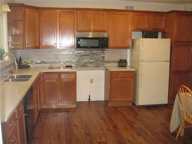 3261 Regent St, Erie, PA 16506 - photo 6