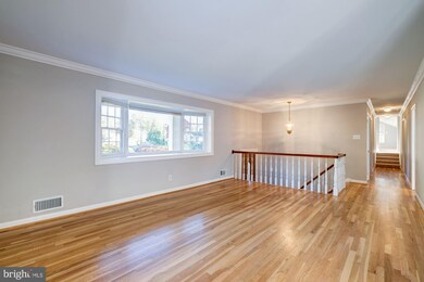 9502 Farmview Ct, Fairfax, VA 22032 - photo 7