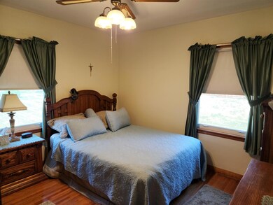 1822 Primrose Dr, Cedar Falls, IA 50613 - photo 7