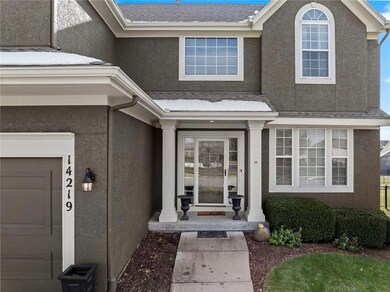 14219 Amanda Ln, Basehor, KS 66007 - photo 2