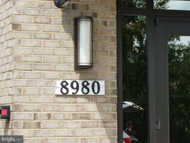 8980 Fascination Ct unit 211, Lorton, VA 22079 - photo 2