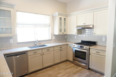 254 N Stanley Place, Chandler, AZ 85226 - photo 6