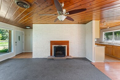 4501 E Kuhn Rd, Richmond, IL 60071 - photo 6