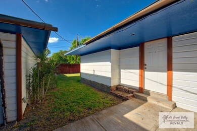 905 W Stone St, Weslaco, TX 78596 - photo 3