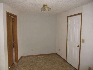 506 E Selway Dr, Homedale, ID 83628 - photo 4