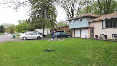 16431 S Mayleon Dr, Plainfield, IL 60586 - photo 3