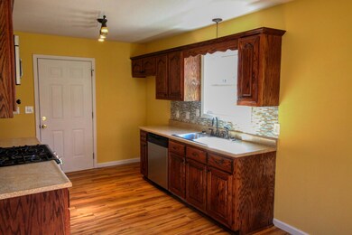 Kitchen 2