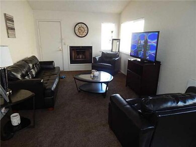 1717 Lomaland Dr unit 2, El Paso, TX 79935 - photo 3