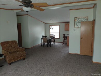 4740 Spring Creek Dr, Howell, MI 48843 - photo 5