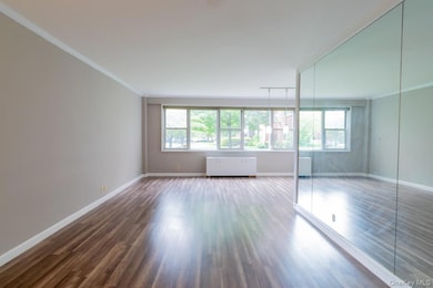 Garth Essex unit 2G2, Scarsdale, NY 10583 - photo 5