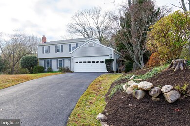 2122 Thomas View Rd, Reston, VA 20191 - photo 2