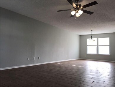 14386 Forsythia Ln, Fishers, IN 46038 - photo 5