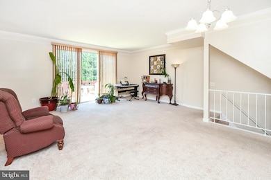 16828 Miranda Ln, Woodbridge, VA 22191 - photo 5