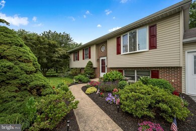 401 E Rosebud Rd, Myerstown, PA 17067 - photo 6