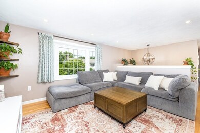 12 Sparhawk Cir, Stoneham, MA 02180 - photo 7