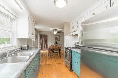 9 Meadowcrest Ln, Barre, VT 05641 - photo 5