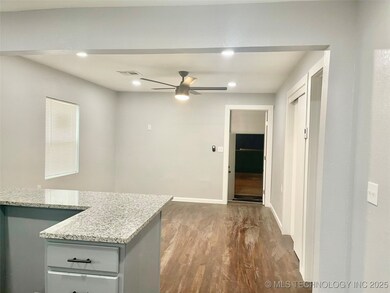 2611 N Trenton Ave, Tulsa, OK 74106 - photo 7