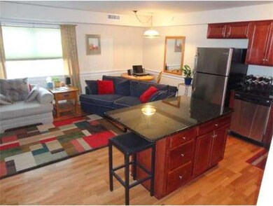 86 Greenleaf St unit 304, Quincy, MA 02169 - photo 2