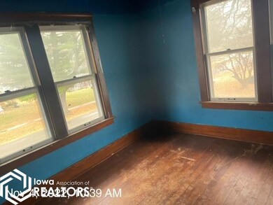 110 N Adams St, Wayland, IA 52654 - photo 7