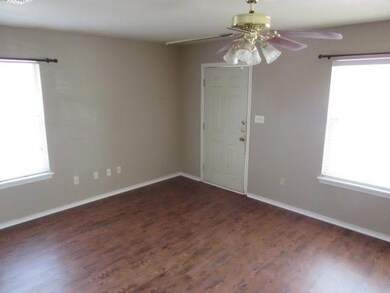 4526 Cole Dr, Abilene, TX 79606 - photo 3