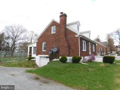 1511 Frush Valley Rd, Reading, PA 19605 - photo 3