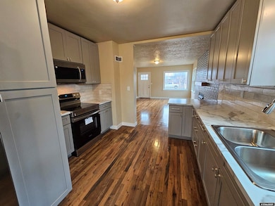 2642 E C St, Torrington, WY 82240 - photo 6