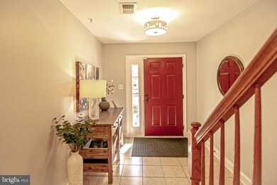 9148 Marlove Oaks Ln, Owings Mills, MD 21117 - photo 5