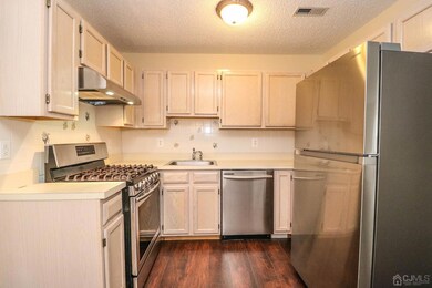 23 Guisborough Way, Edison, NJ 08820 - photo 3