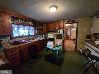 959 Golf Course Rd, Martinsburg, WV 25404 - photo 6