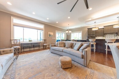 9172 W Tulip Dr, Columbus, IN 47201 - photo 7