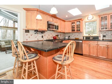 6079 Schlentz Hill Rd, Pipersville, PA 18947 - photo 7