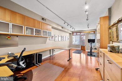 1637 E Baltimore St, Baltimore, MD 21231 - photo 4