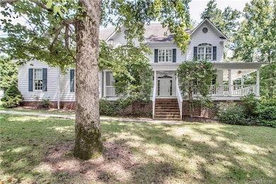 107 Brookmeade Dr, Statesville, NC 28625 - photo 2