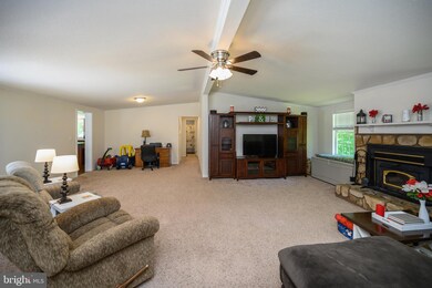 9100 Aster Ct, Spotsylvania, VA 22551 - photo 2
