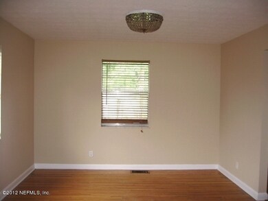 1754 Starwan Rd E, Jacksonville, FL 32211 - photo 7