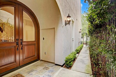 2010 Hazard St, Houston, TX 77019 - photo 2