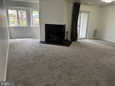 2219 Lowells Glen Rd unit K, Parkville, MD 21234 - photo 5