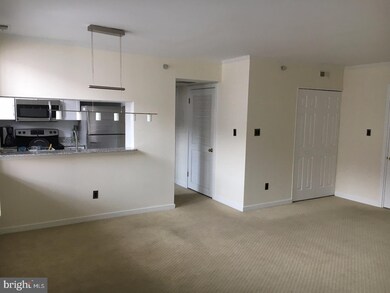 Hampshire at Haverford Condominiums unit A203, Haverford, PA 19041 - photo 3