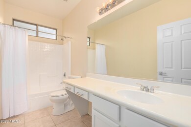Springfield Main Bathroom