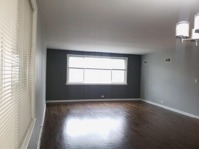 6151 N Richmond St unit 2, Chicago, IL 60659 - photo 4