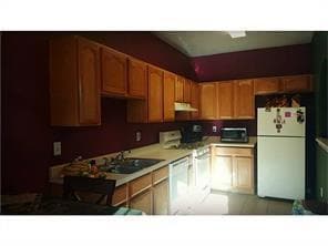 14333 Venecia Dr, El Paso, TX 79928 - photo 2
