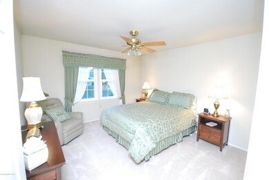 4 Regal Ct, Holmdel, NJ 07733 - photo 5